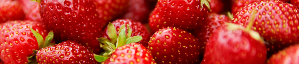 Strawberry make-up tutorial: come creare un look “alla fragola”